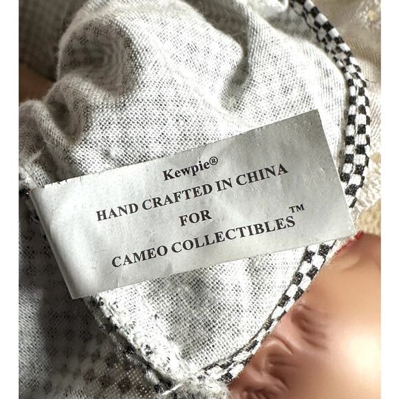 VTG Kewpie Cherry Pie Charisma Brands 8" Doll - Picture 3 of 3